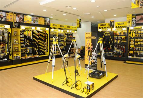 tool shops in dubai